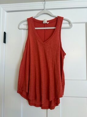 White Crow Sleeveless V-Neck Tank Top - Rust Orange